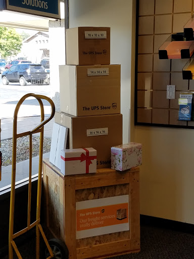 Shipping and Mailing Service «The UPS Store», reviews and photos, 5856 S Lowell Blvd, Littleton, CO 80123, USA