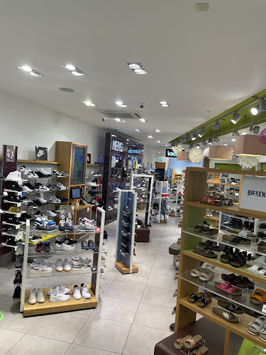 Reviews of schuh in Bournemouth - Shoe store