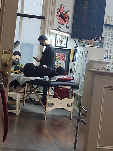 Tattoo Shop «Anonymous Tattoo», reviews and photos, 9 E Bay St, Savannah, GA 31401, USA