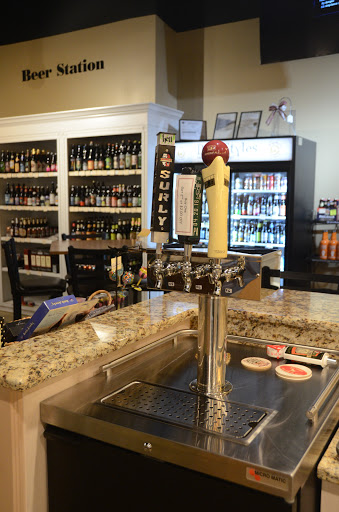 Wine Bar «WineStyles of Johnston», reviews and photos, 8460 Birchwood Ct #500, Johnston, IA 50131, USA