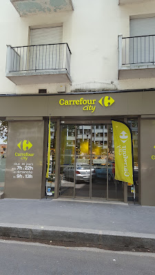 Carrefour City à Tours