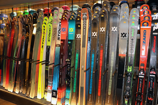 Ski Rental Service «Pinnacle Ski And Sports», reviews and photos, 3391 Mountain Rd, Stowe, VT 05672, USA