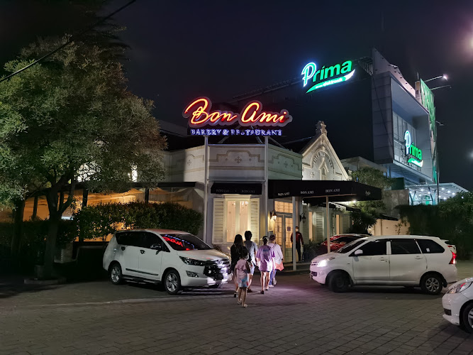 Bon Ami Restaurant - Kombes Pol. M. Duryat