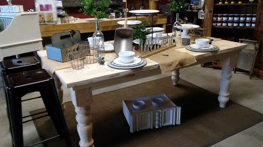 General Store «The Attic Finds», reviews and photos, 8829 Dixie Hwy, Ira Township, MI 48023, USA