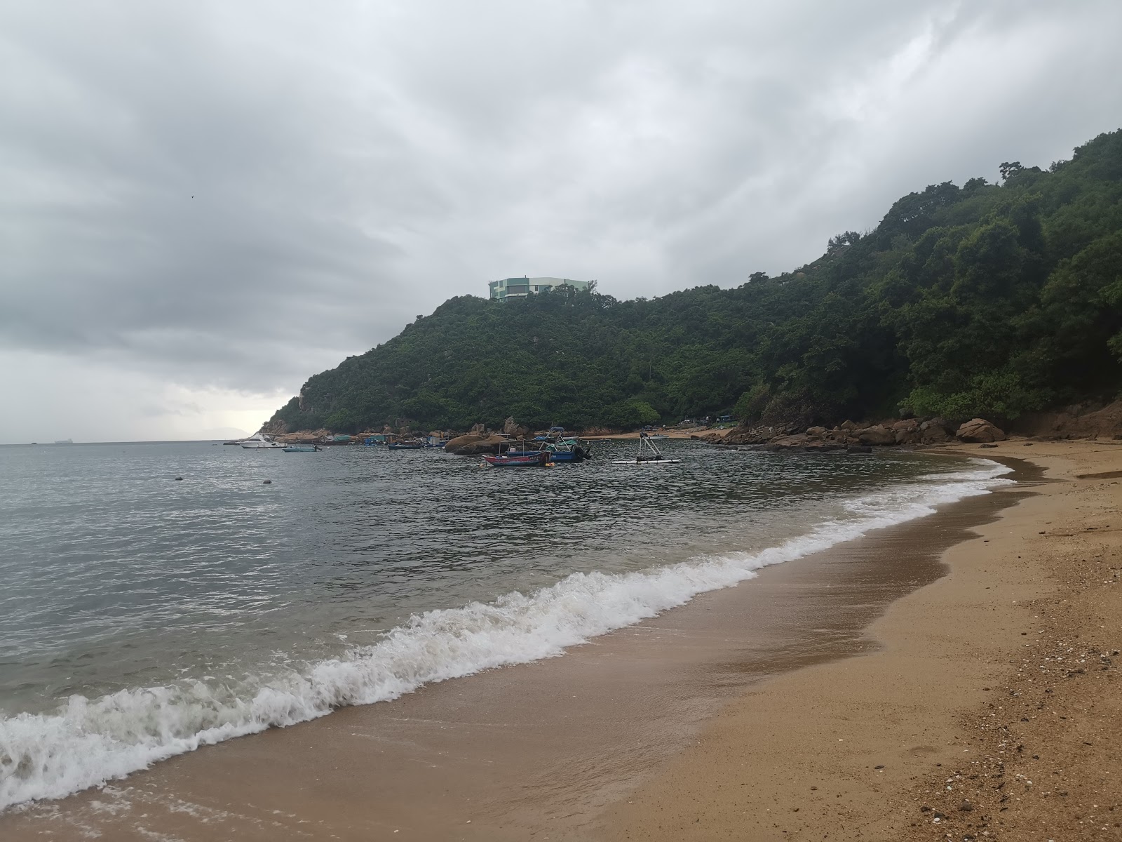 Stanley Ma Hang Park'in fotoğrafı uçurumlarla desteklenmiş