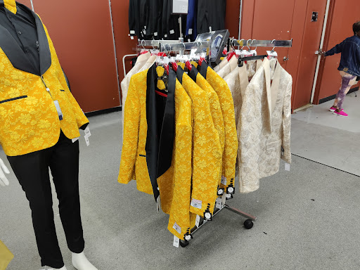 Shopping Mall «Janaf Shopping Yard», reviews and photos, 5900 E Virginia Beach Blvd, Norfolk, VA 23502, USA