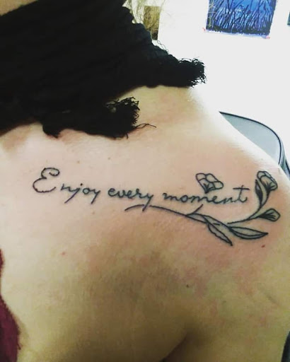 Explore tattoo collarbone ideas, creative tattoo ideas in Carbondale, available at MsCandyTattoo