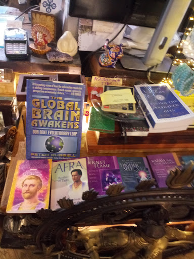 Book Store «Thunderbolt Spiritual Books», reviews and photos, 512 Santa Monica Blvd, Santa Monica, CA 90401, USA
