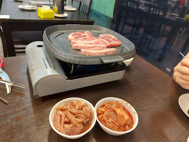 Kim's Korean Restaurant - Restaurant
