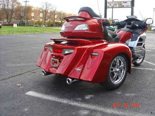 Motorcycle Dealer «Genes Gallery Inc», reviews and photos, 945 N Glenstone Ave, Springfield, MO 65802, USA