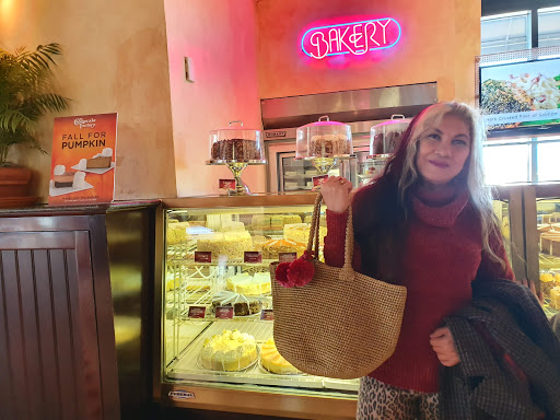 Shopping Mall «Westfield Old Orchard», reviews and photos, 4905 Old Orchard Shopping Center, Skokie, IL 60077, USA