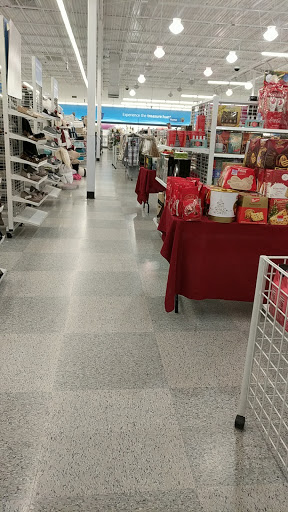 Clothing Store «Ross Dress for Less», reviews and photos, 17849 Garden Way NE, Woodinville, WA 98072, USA