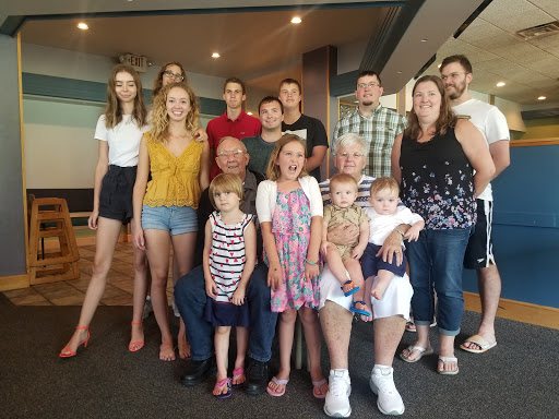 American Restaurant «Lakeside Entertainment», reviews and photos, Blue Star Memorial Hwy, South Haven, MI 49090, USA