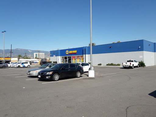 Auto Parts Store «NAPA Auto Parts - Genuine Parts Company», reviews and photos, 305 S E St, San Bernardino, CA 92401, USA