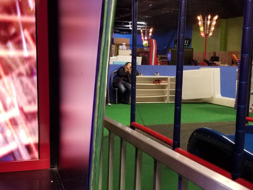 Amusement Center «@ Play Amusements», reviews and photos, 229 Broadhollow Rd, Farmingdale, NY 11735, USA