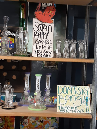 Tobacco Shop «Whatever Shop», reviews and photos, 2027 Madison Ave, Memphis, TN 38104, USA