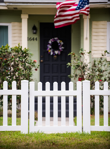 Fence Contractor «Superior Fence & Rail Of Polk Co», reviews and photos, 3060 Dundee Rd, Winter Haven, FL 33884, USA