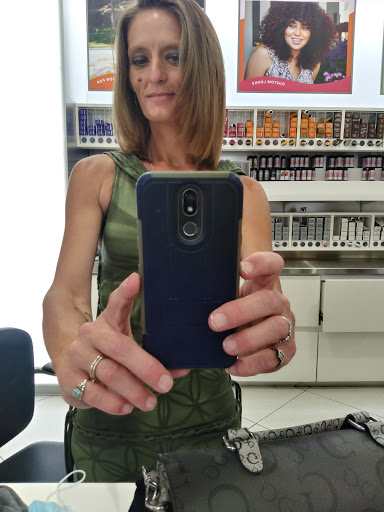 Hair Salon «Ulta Beauty», reviews and photos, 7976 113th St N, Seminole, FL 33772, USA