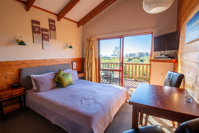 Reviews of Abel Tasman Ocean View Chalets in Motueka - Hotel