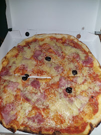 Plats et boissons du Pizzas à emporter Planet'pizza & Co à Monteux - n°3
