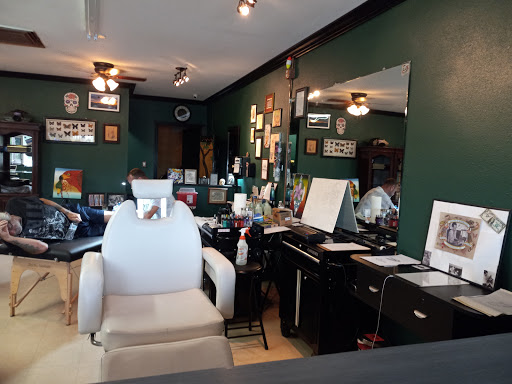 Explore great family tattoo ideas, creative tattoo ideas in Largo, available at Inside Ink Tattoo Studio