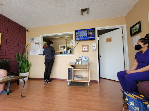 Fullerton Spine & Wellness Center Chiropractor, Acupuncturist, Massage image