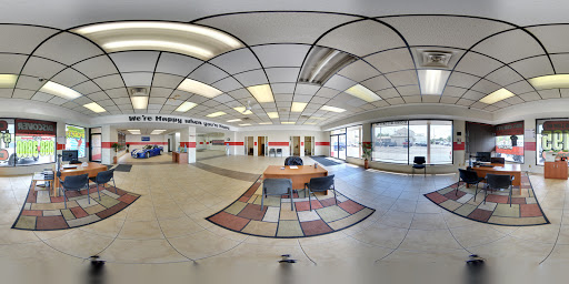 Used Car Dealer «Discover Auto Center», reviews and photos, 790 S Erie Blvd, Hamilton, OH 45011, USA