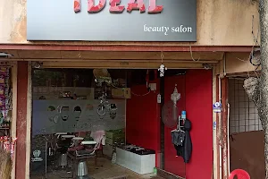 Ideal Hair De Salon image