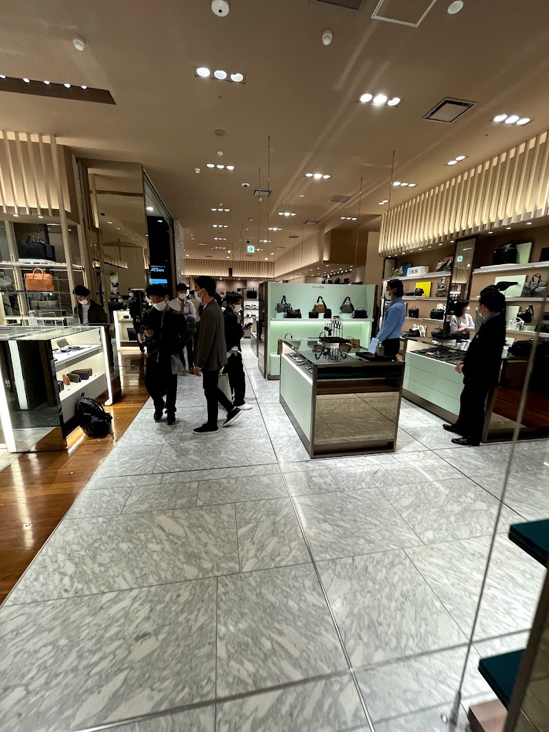 伊勢丹メンズ館 東京都新宿区新宿 デパート デパート グルコミ