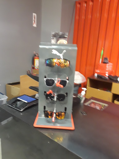 Shoe Store «PUMA», reviews and photos, 11401 NW 12th St #286, Miami, FL 33172, USA