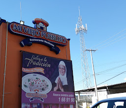 Atras De Mi Viejo Pueblito photo