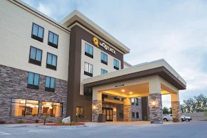 La Quinta Inn & Suites by Wyndham Gillette image