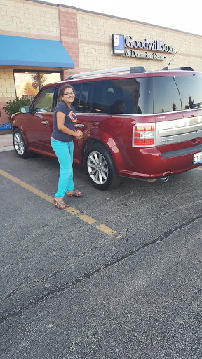 Thrift Store «Goodwill Store & Donation Center», reviews and photos, 7777 Miller Rd, Carpentersville, IL 60110, USA