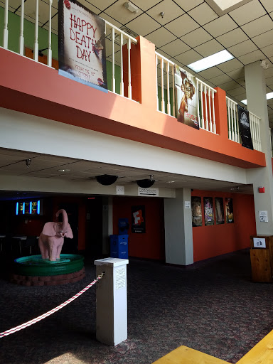 Movie Theater «Palace Cinema Movie Theater», reviews and photos, 5117 Old Summer Rd, Memphis, TN 38122, USA