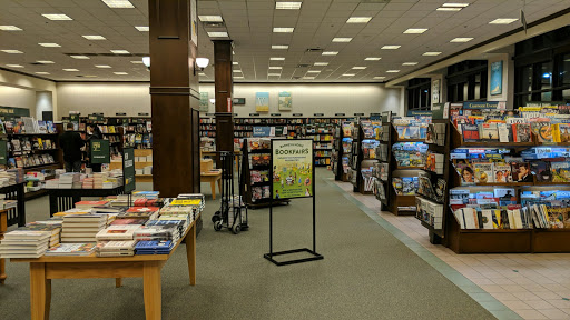 Book Store «Barnes & Noble», reviews and photos, 760 SE Maynard Rd, Cary, NC 27511, USA