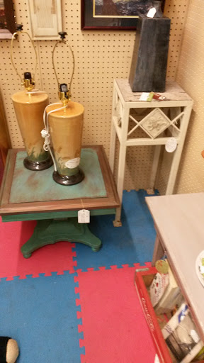 Shopping Mall «Old Town Shopping Center», reviews and photos, 2528 S Campbell Ave, Springfield, MO 65807, USA