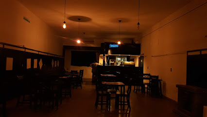 Cafe y Bar