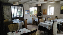 Atmosphère du Restaurant français Le Clos Cosette - Restaurant Vallauris - n°1