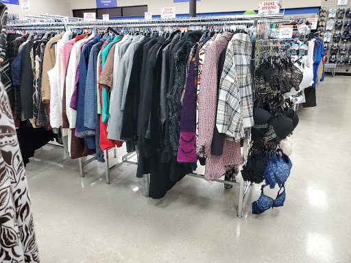 Thrift Store «Goodwill Retail & Donation Center», reviews and photos