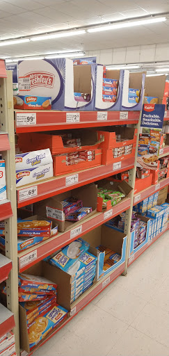 Grocery Store «Save-A-Lot», reviews and photos, 1687 E Hinson Ave, Haines City, FL 33844, USA