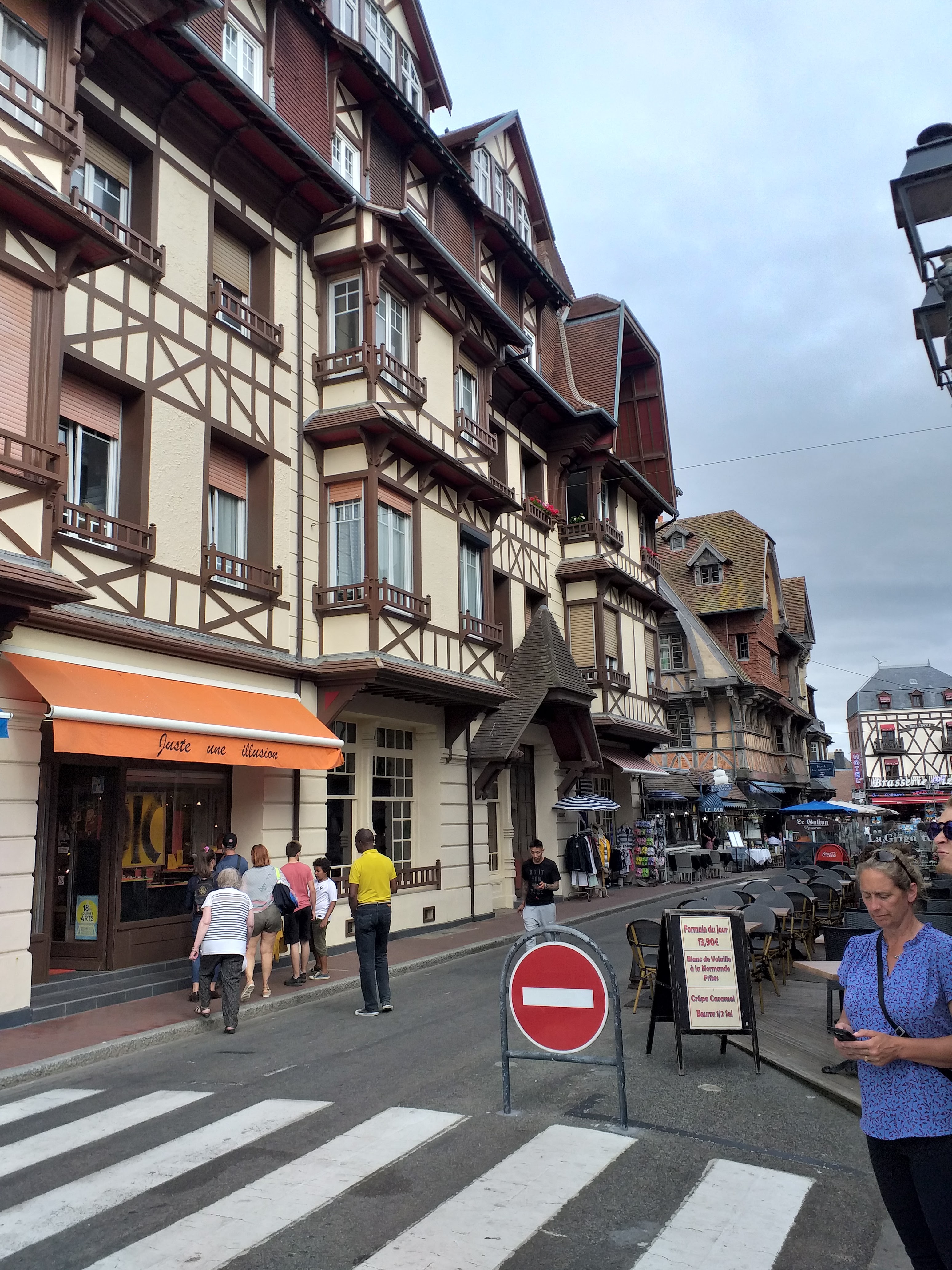 Photo n° 3 de l'avis de MF. fait le 21/07/2019 à 11:16