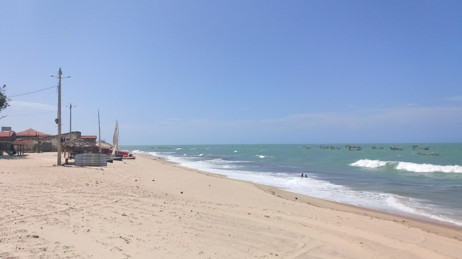 Foto de Praia do Marco II com areia brilhante superfície