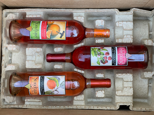 Winery «Stonehaus Winery», reviews and photos, 2444 Genesis Rd # 103, Crossville, TN 38571, USA