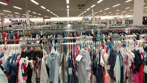Clothing Store «Burlington Coat Factory», reviews and photos, 2721 West Expressway 83, Harlingen, TX 78552, USA