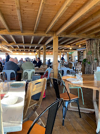 Atmosphère du Restaurant La cabane du bout à Arès - n°6