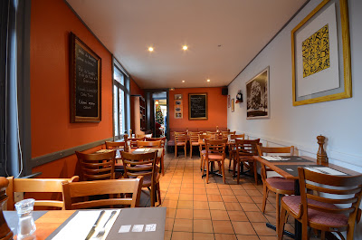 Côté Comptoir à Croix