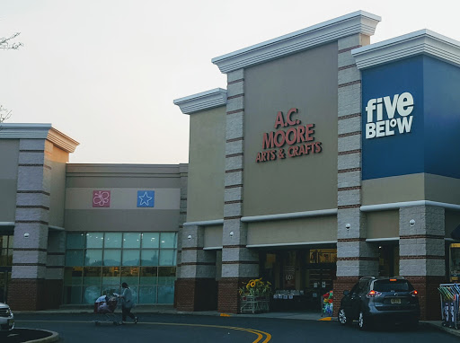 A.C. Moore Arts and Crafts, 7 U.S. 9 #11, Manalapan Township, NJ 07726, USA, 