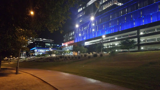 Business Center «State Farm Operations Bldg #2», reviews and photos