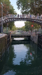 Photo n°44 de L'Atmosphère à Paris ()