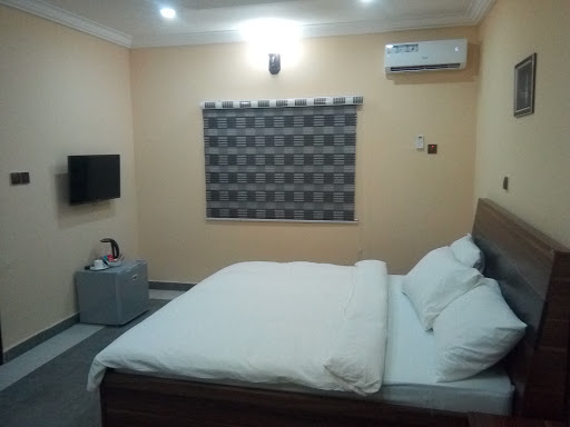 Miriam Hotel And Suites LTD, multiple Road, opposite Everich, Port Harcourt, Nigeria, Motel, state Rivers